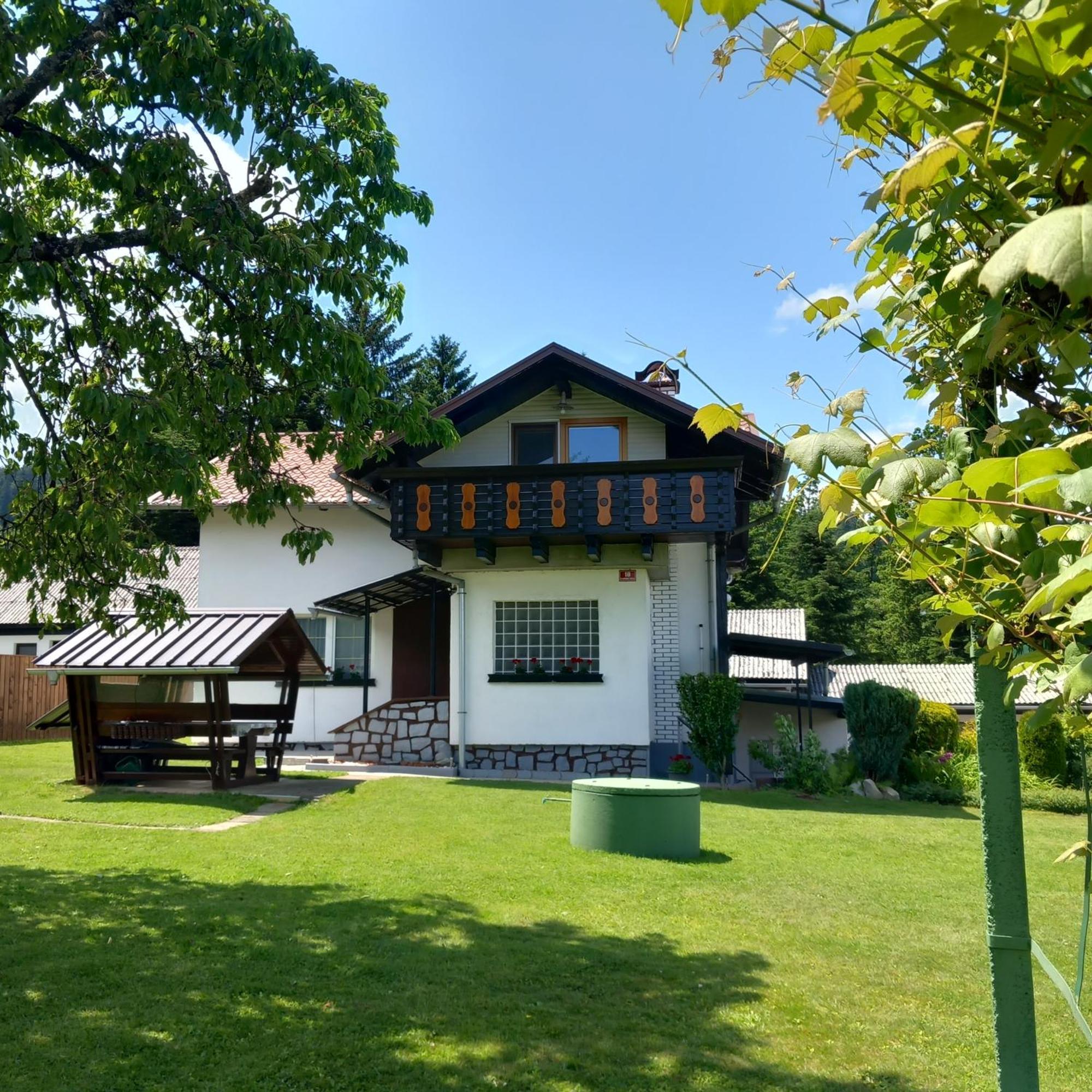 Apartma Ella Lovrenc na Pohorju Buitenkant foto