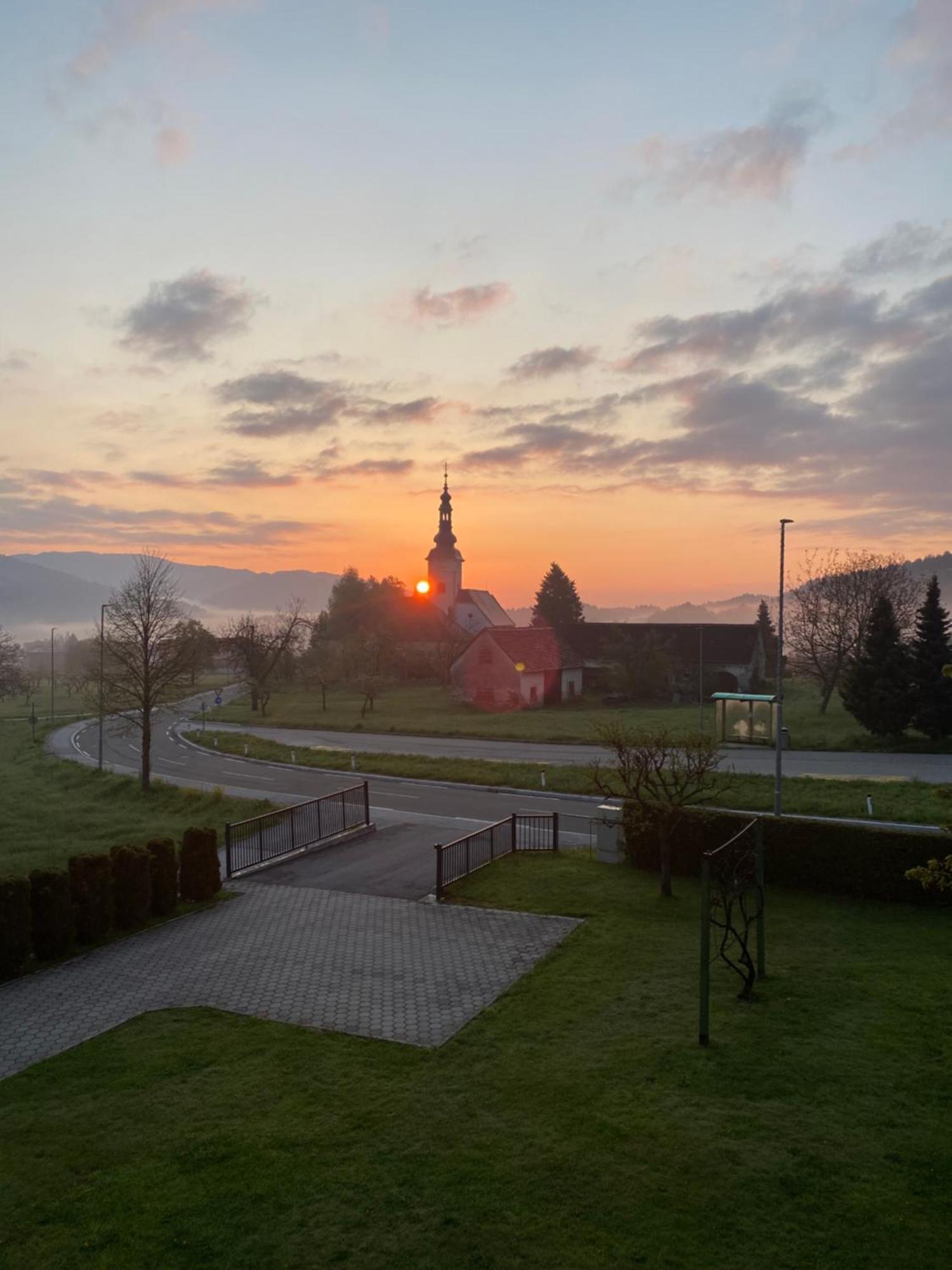 Apartma Ella Lovrenc na Pohorju Buitenkant foto