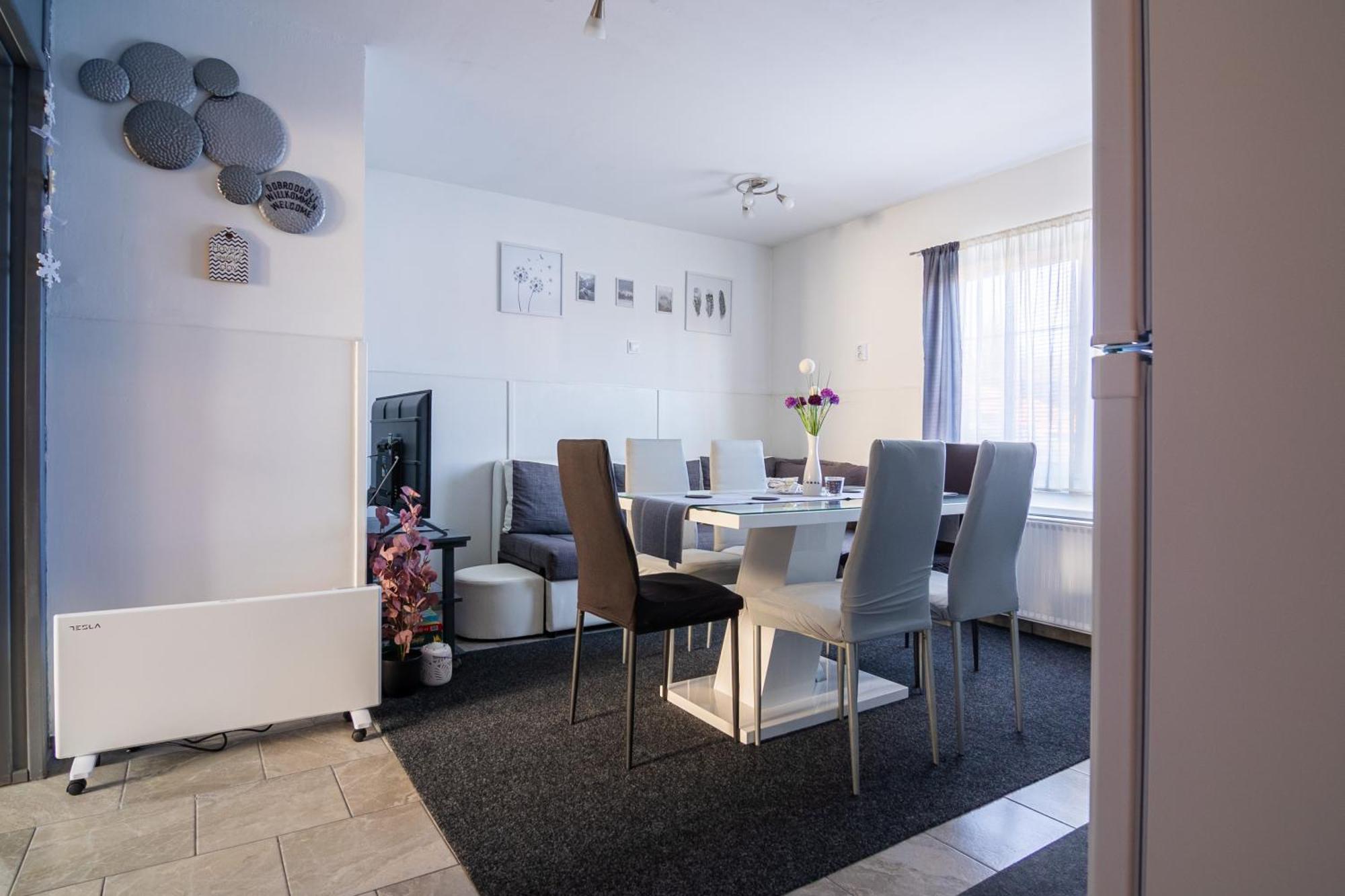Apartma Ella Lovrenc na Pohorju Buitenkant foto